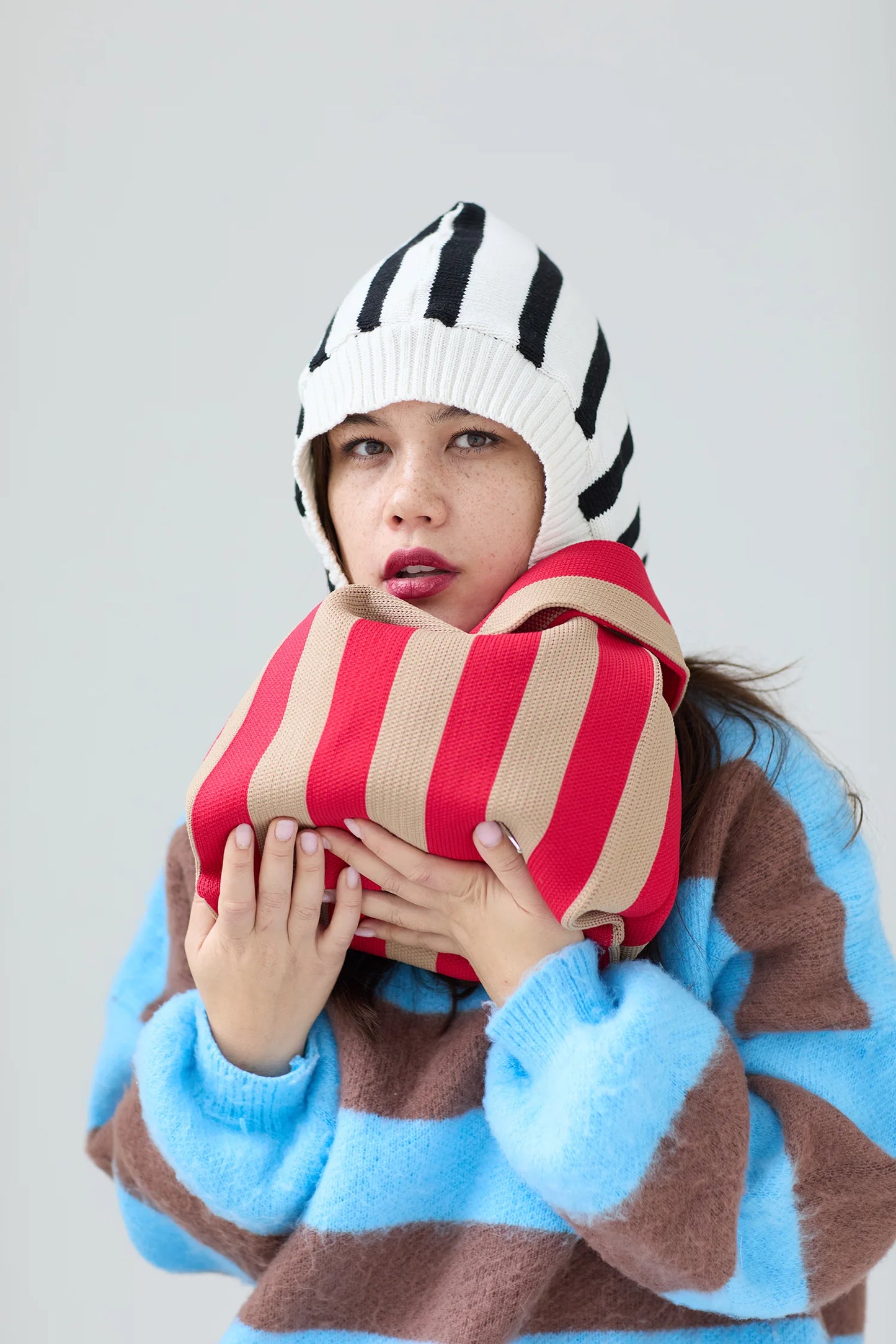 Red and Beige Striped Knitted Tote